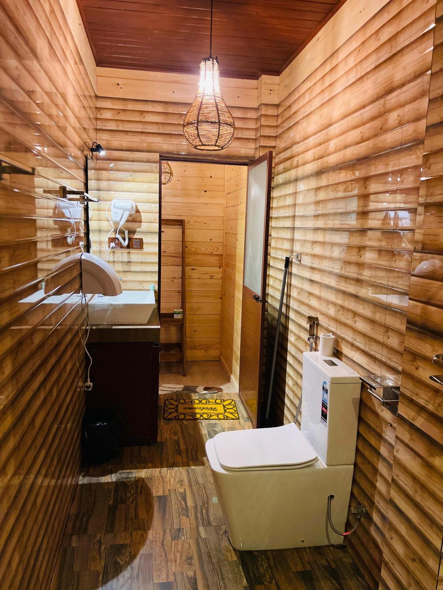 Ella Wood Cabin Exterior photo